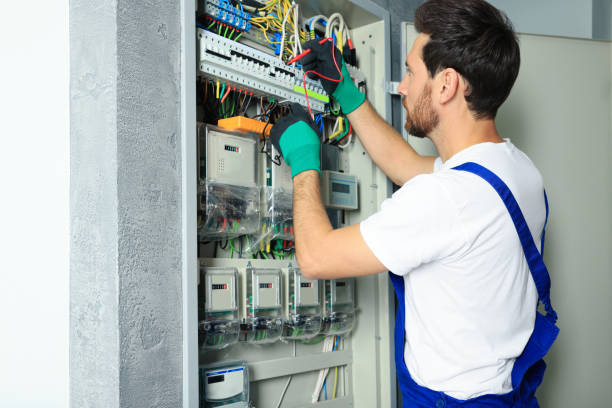 Best Licensed Electrician  in Clifton Springs, NY